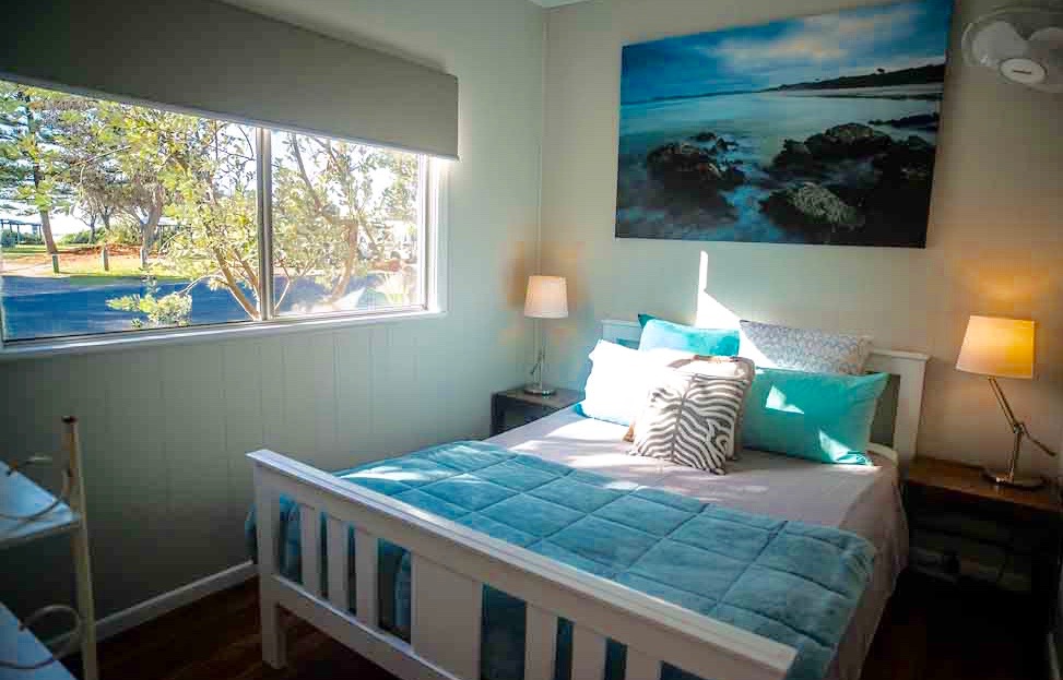 Master bedroom Tallowood Beachfront Cottage Bonny Hills